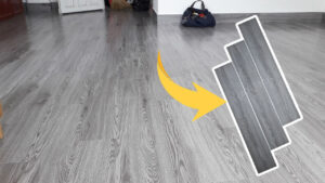 Sàn nhựa dán keo giả gỗ có bền không?